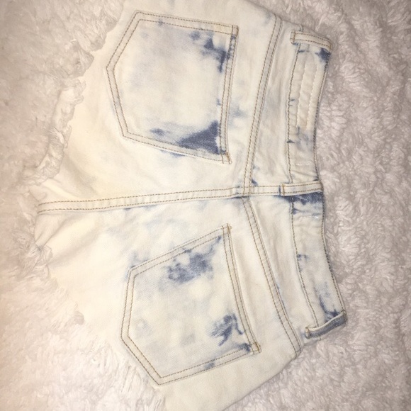 Bullhead denim shorts - Picture 2 of 3